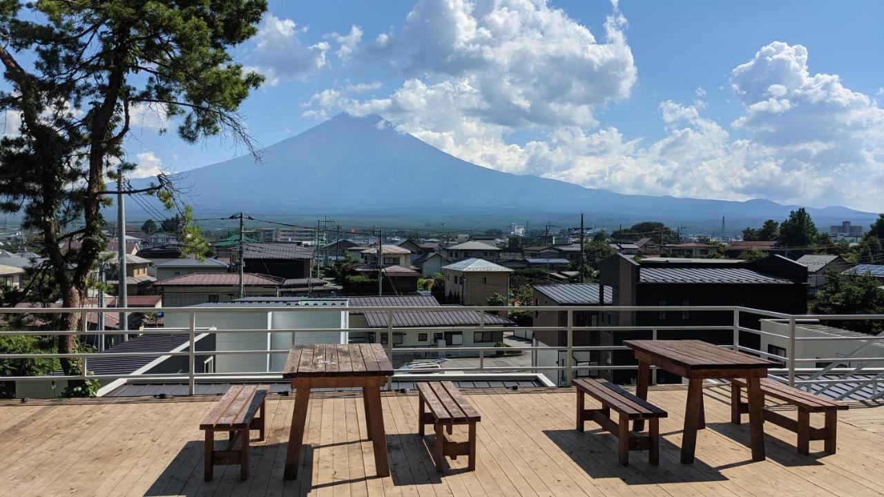 Mount Fuji Panorama Glamping Guest House ฟูจิคาวากุจิโกะ ภายนอก รูปภาพ