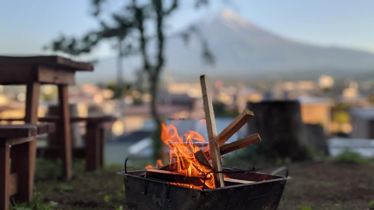 Mount Fuji Panorama Glamping Guest House ฟูจิคาวากุจิโกะ ภายนอก รูปภาพ